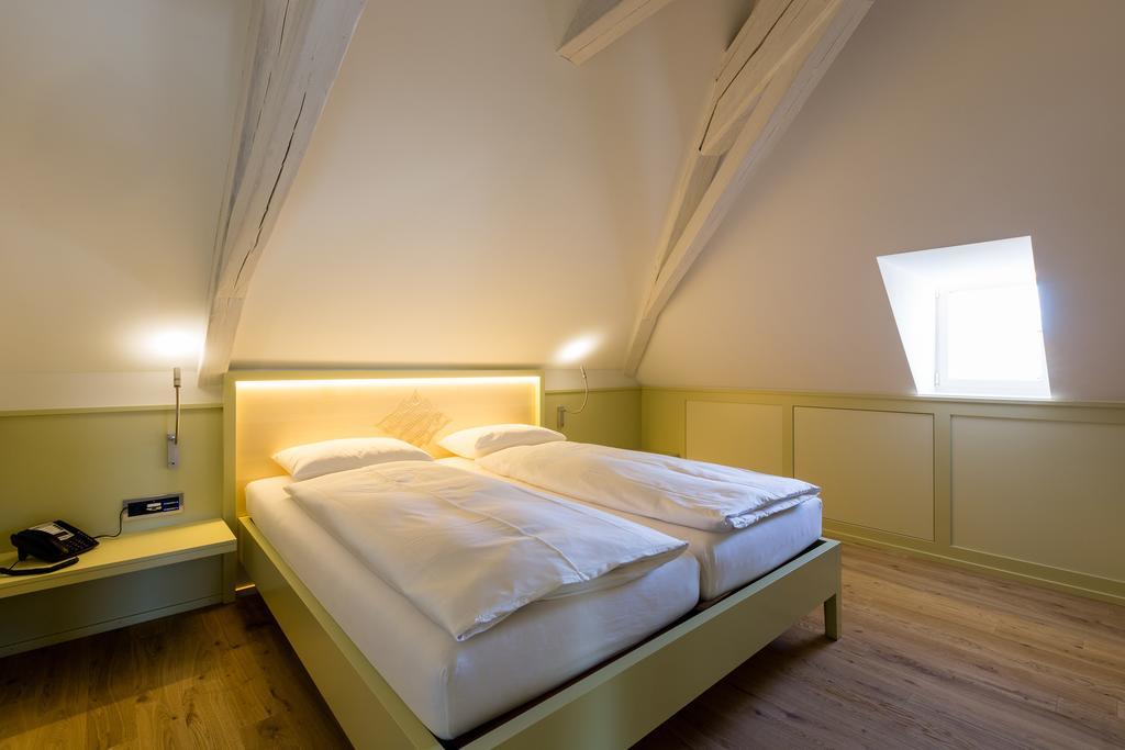 Hotel Krone Speicher Ruang foto