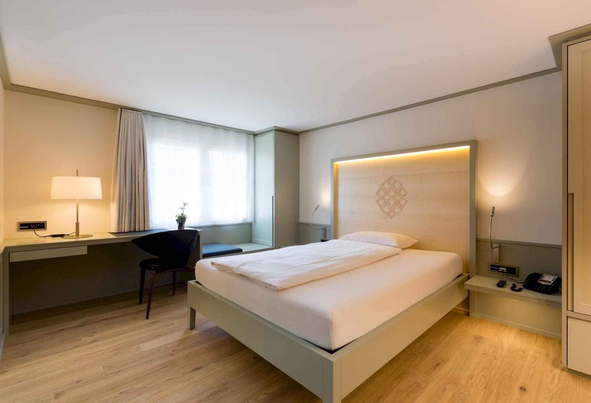 Hotel Krone Speicher Bagian luar foto